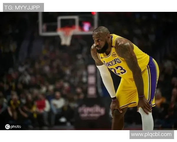 2021年2月27日湖人与开拓者精彩对决回顾视频分析与精彩瞬间集锦